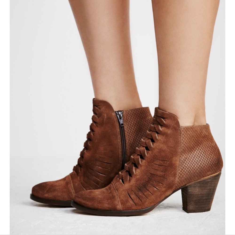 🍍Free People Loveland Ankle Boot, sz 8, NIB🍍